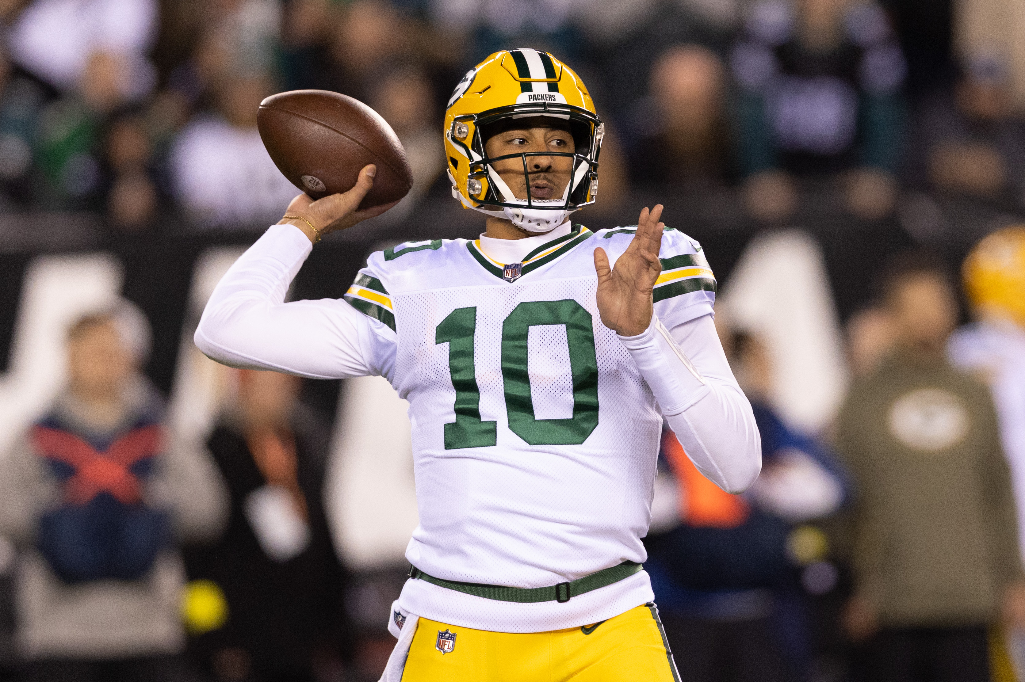 Nov 27, 2022; Philadelphia, Pennsylvania, USA; Green Bay Packers quarterback Jordan Love (10) passes the ball against the Philadelphia Eagles during the fourth quarter at Lincoln Financial Field.