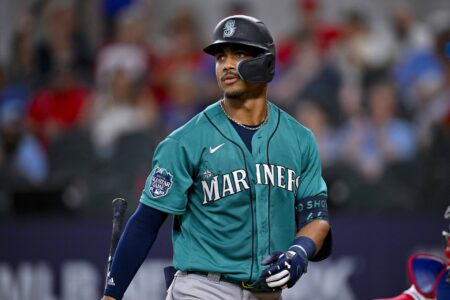 Seattle Mariners center fielder Julio Rodriguez (44) in action during the game between the Texas Rangers and the Seattle Mariners at Globe Life Field.