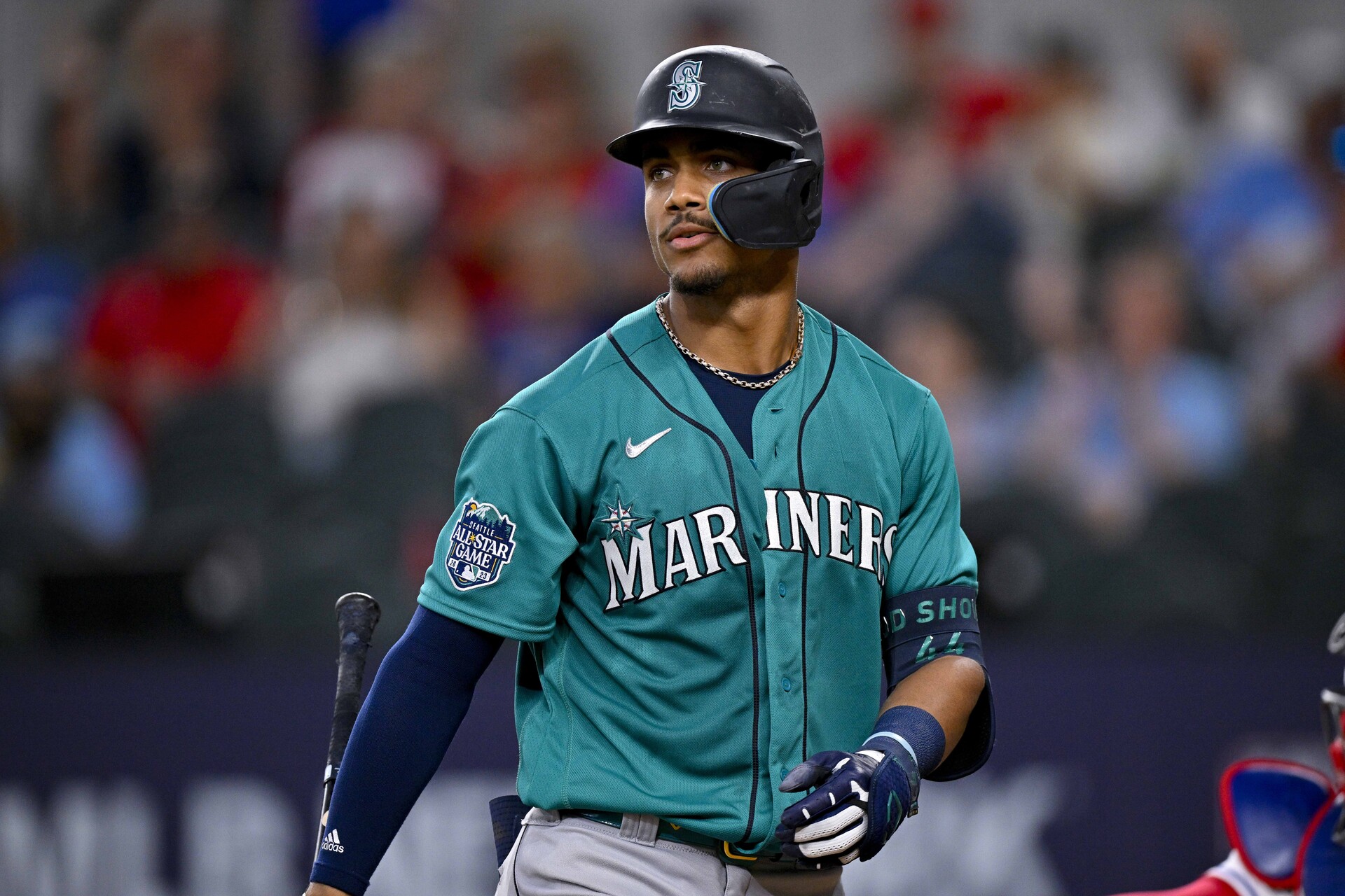 Seattle Mariners center fielder Julio Rodriguez (44) in action during the game between the Texas Rangers and the Seattle Mariners at Globe Life Field.