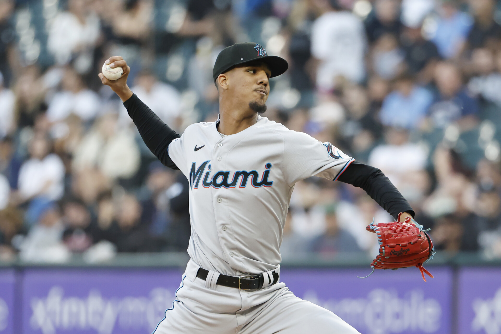 Jun 9, 2023; Chicago, Illinois, USA; Miami Marlins starting pitcher Eury Perez (39) pitches against the Chicago White Sox during the first inning at Guaranteed Rate Field.