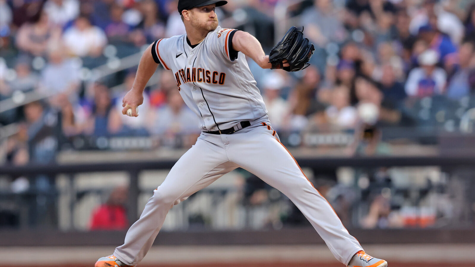 Jun 30, 2023; New York City, New York, USA; San Francisco Giants starting pitcher Alex Cobb (38) pitches against the New York Mets during the first inning at Citi Field.