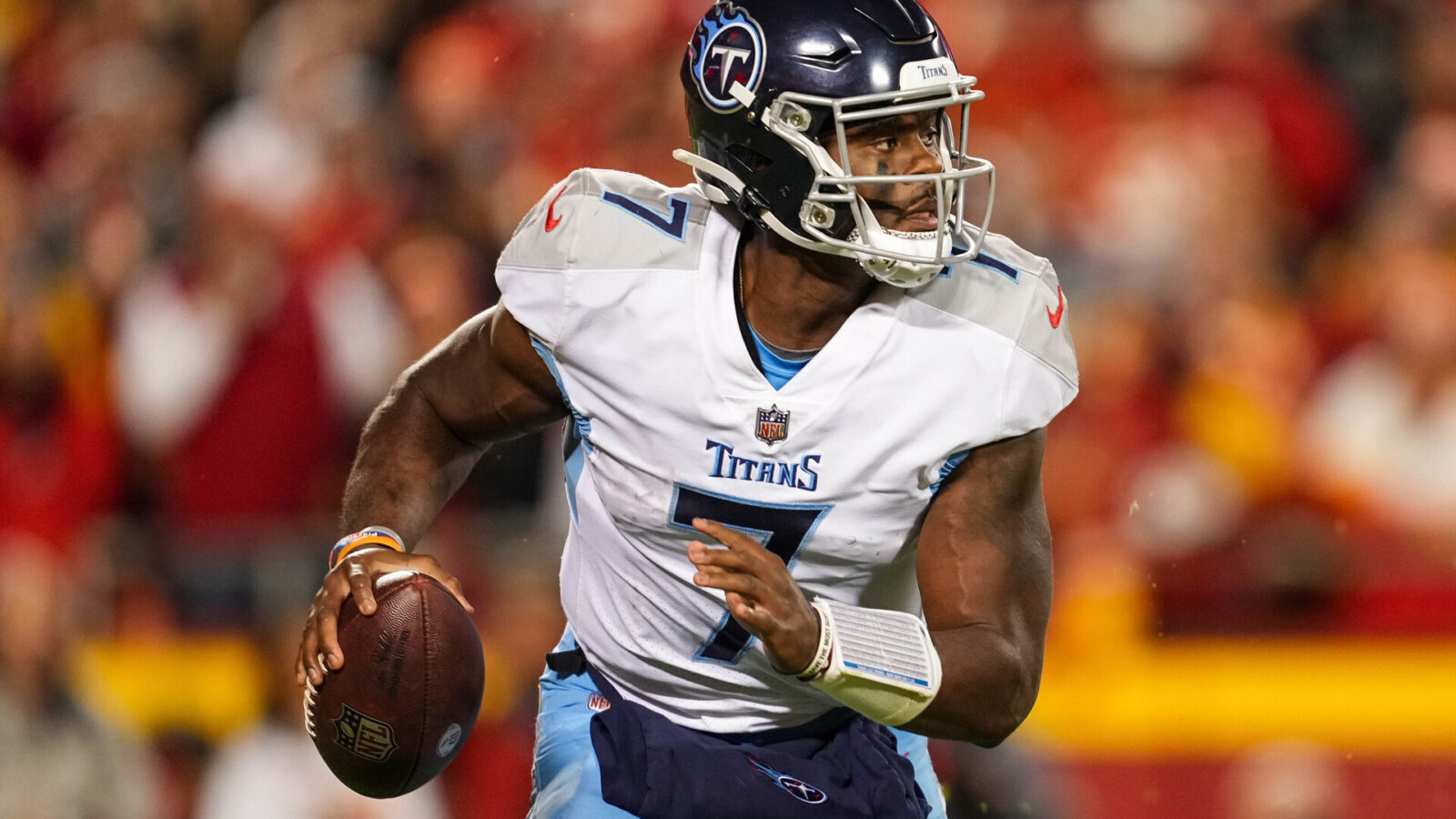 Tennessee Titans quarterback Malik Willis (7) during the second half against the Kansas City Chiefs at GEHA Field at Arrowhead Stadium.