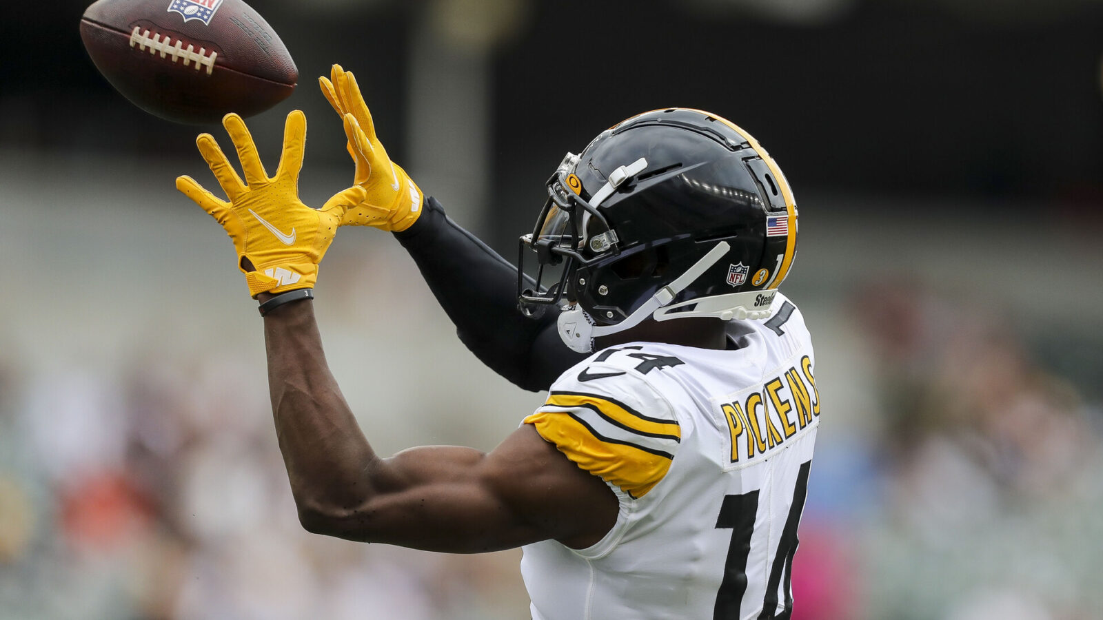 Sep 11, 2022; Cincinnati, Ohio, USA; Pittsburgh Steelers wide receiver George Pickens (14) catches a pass during warmups prior to the game against the Cincinnati Bengals at Paycor Stadium.