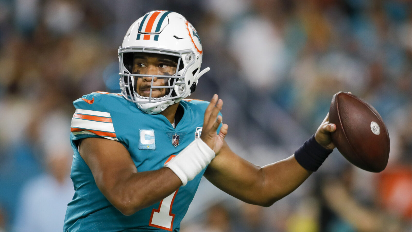 Miami Dolphins quarterback Tua Tagovailoa (1) throws the football during the first quarter against the Pittsburgh Steelers at Hard Rock Stadium.