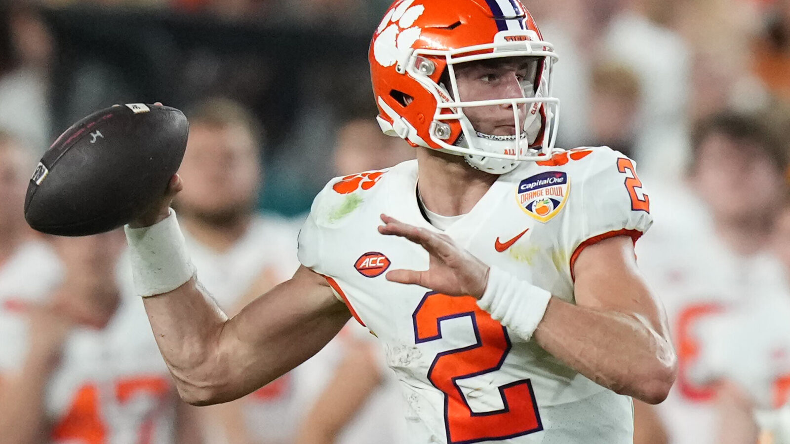 Clemson Tigers quarterback Cade Klubnik (2) throws a pass during the first half of the 2022 Orange Bowl against the Tennessee Volunteers at Hard Rock Stadium.