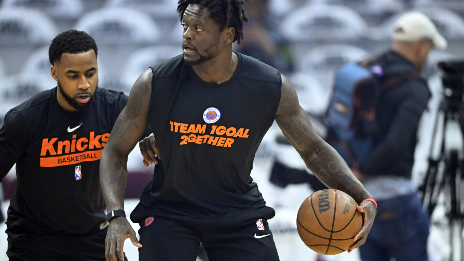 Apr 15, 2023; Cleveland, Ohio, USA; New York Knicks forward Julius Randle (right) warms up before game one of the 2023 NBA playoffs against the Cleveland Cavaliers at Rocket Mortgage FieldHouse.
