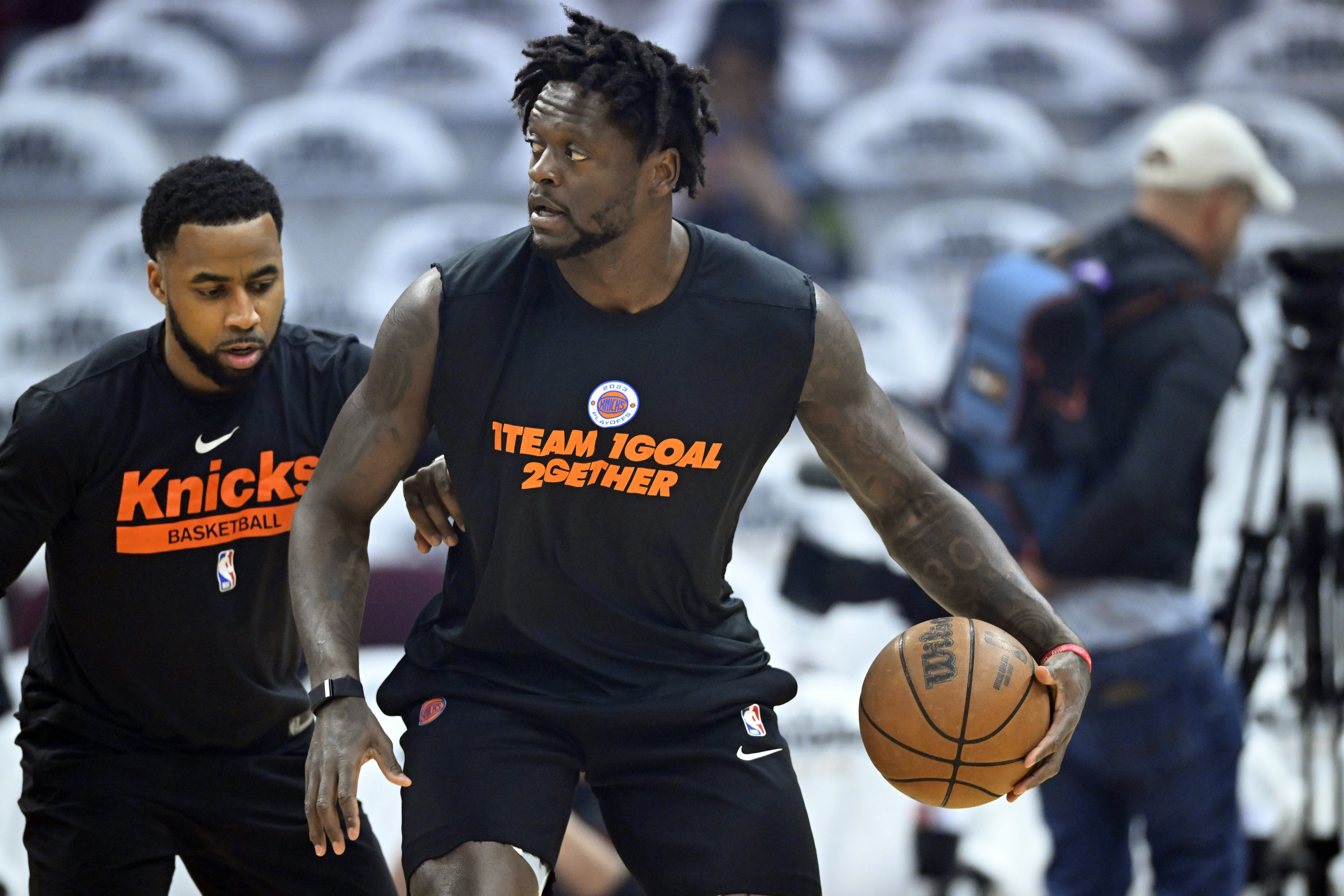 Apr 15, 2023; Cleveland, Ohio, USA; New York Knicks forward Julius Randle (right) warms up before game one of the 2023 NBA playoffs against the Cleveland Cavaliers at Rocket Mortgage FieldHouse.