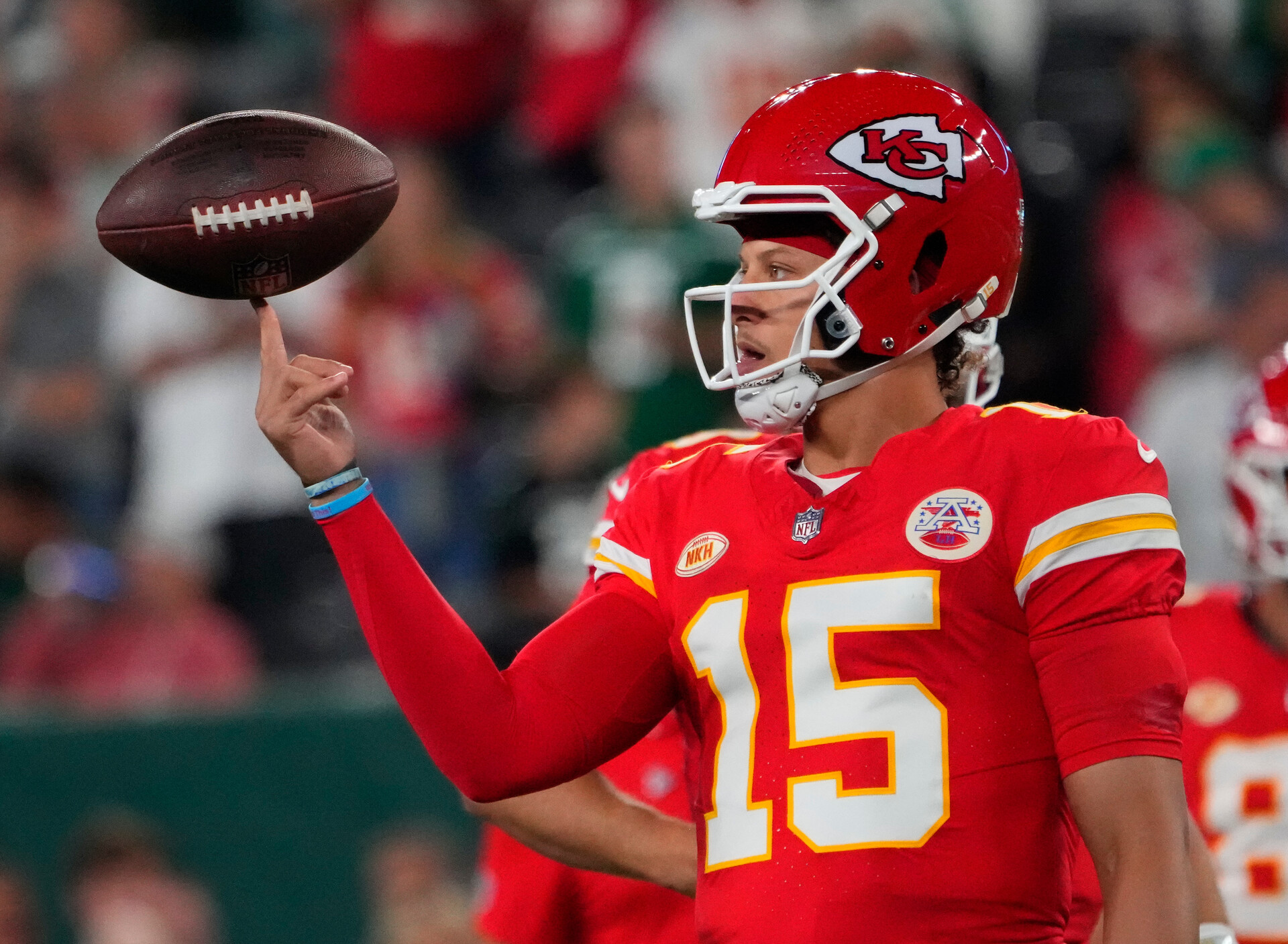 Kansas City Chiefs quarterback Patrick Mahomes (15) pre game against the Jets at MetLife Stadium.