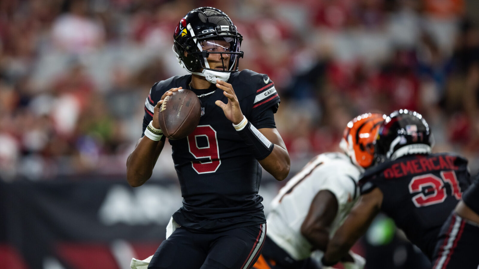 Oct 8, 2023; Glendale, Arizona, USA; Arizona Cardinals quarterback Joshua Dobbs (9) against the Cincinnati Bengals at State Farm Stadium.