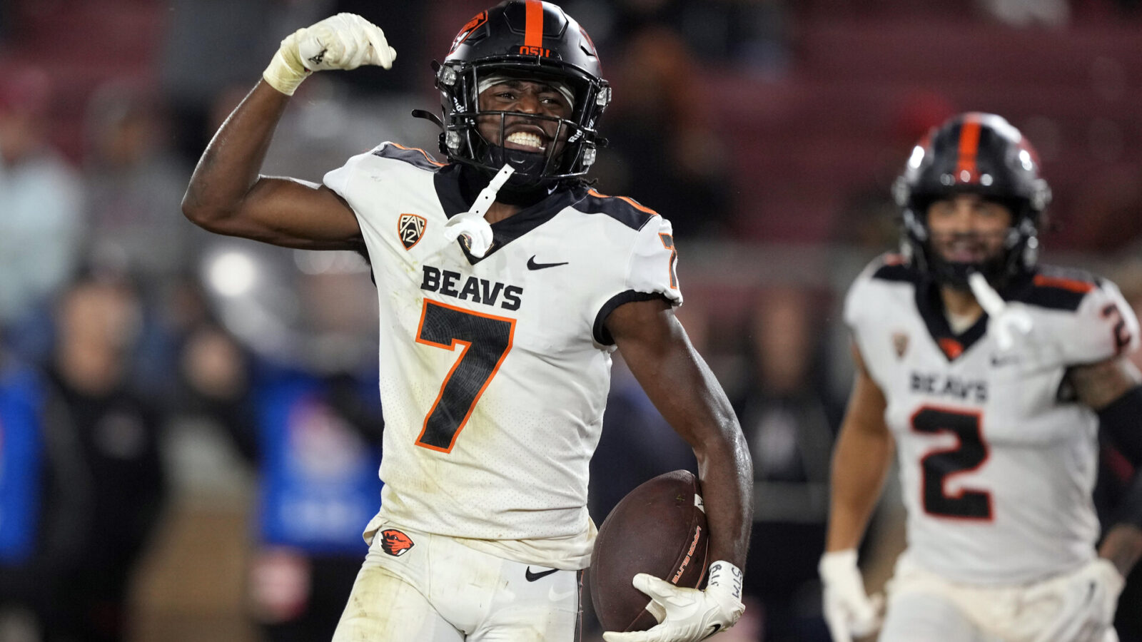 Oregon State Beavers wide receiver Silas Bolden (7) celebrates after scoring a touchdown against the Stanford Cardinal during the fourth quarter at Stanford Stadium.