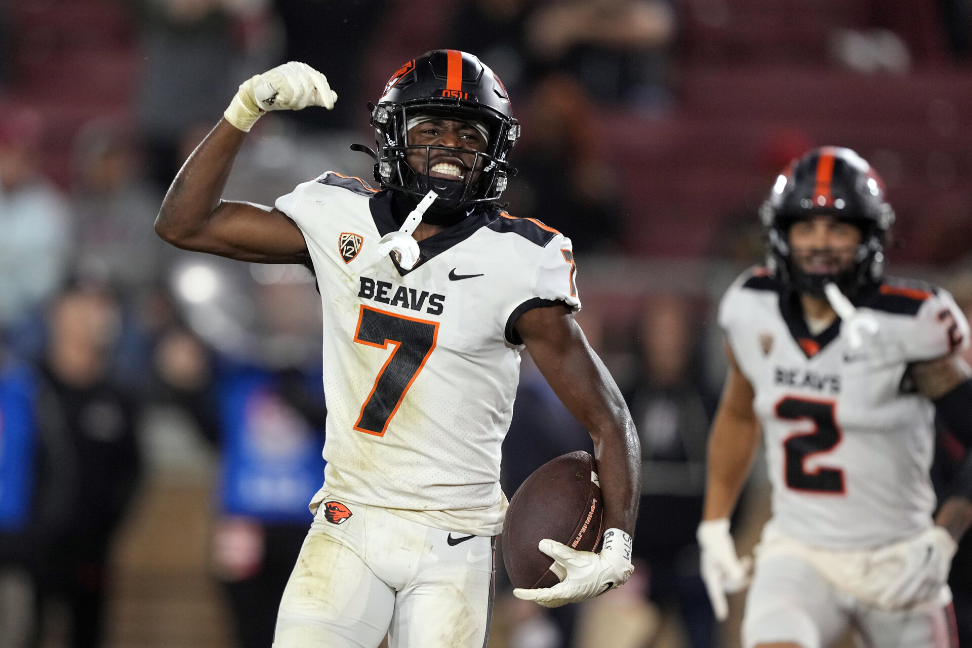 Oregon State Beavers wide receiver Silas Bolden (7) celebrates after scoring a touchdown against the Stanford Cardinal during the fourth quarter at Stanford Stadium.