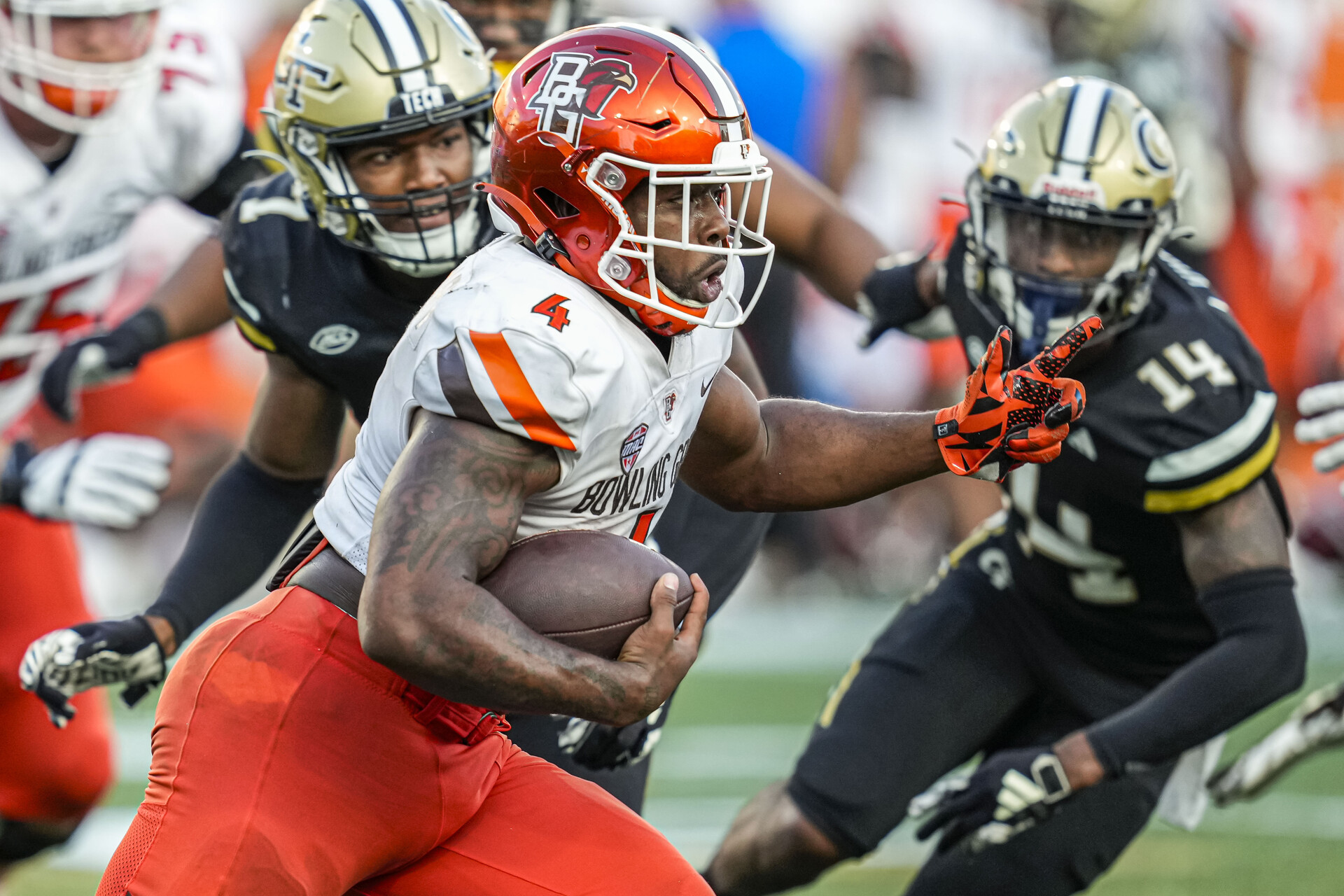 Bowling Green Falcons running back Terion Stewart (4) runs the ball against the Georgia Tech Yellow Jackets during the second half at Hyundai Field.