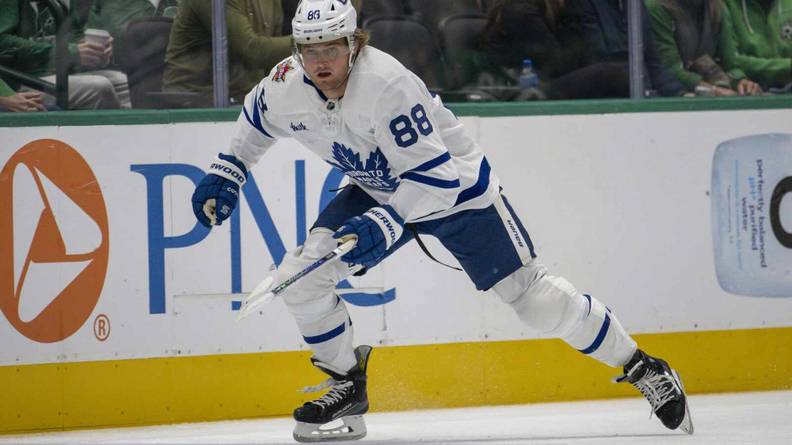 Oct 26, 2023; Dallas, Texas, USA; Toronto Maple Leafs right wing William Nylander (88) in action during the game between the Dallas Stars and the Toronto Maple Leafs at the American Airlines Center.