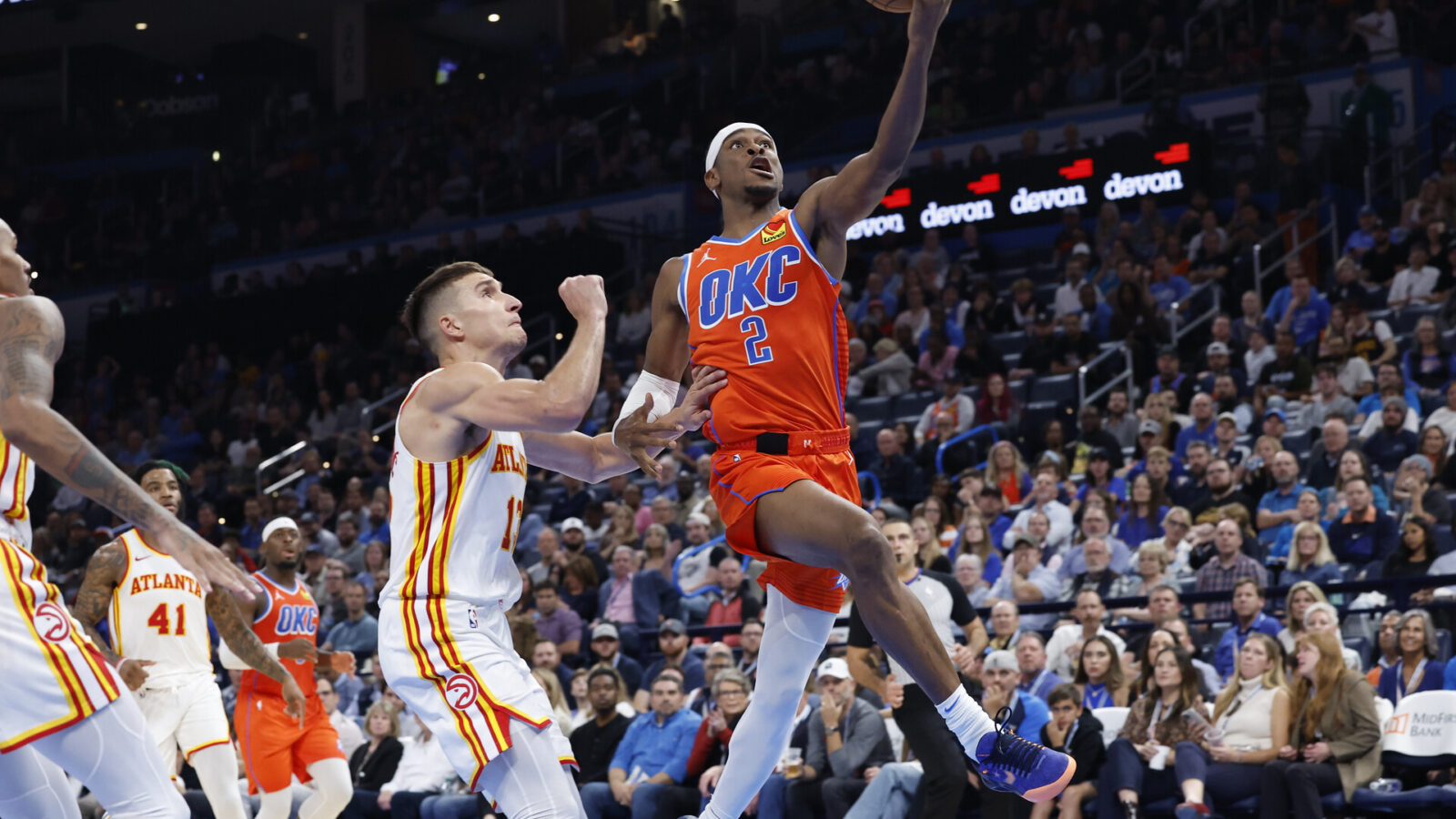 Basketball fans, it's time to dive into an exciting Wednesday night NBA slate with some intriguing PrizePicks opportunities!