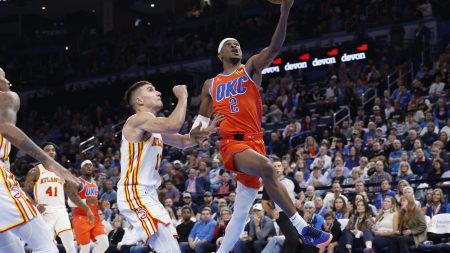 Basketball fans, it's time to dive into an exciting Wednesday night NBA slate with some intriguing PrizePicks opportunities!