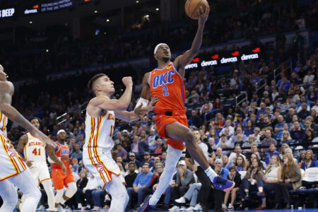 Basketball fans, it's time to dive into an exciting Wednesday night NBA slate with some intriguing PrizePicks opportunities!