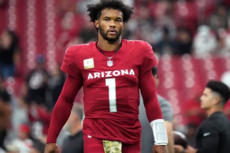 Arizona Cardinals quarterback Kyler Murray (1) warms up before their game against the Atlanta Falcons at State Farm Stadium in Glendale on Nov. 12, 2023.