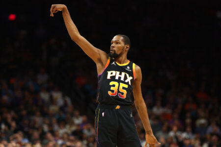 Nov 15, 2023; Phoenix, Arizona, USA; Phoenix Suns forward Kevin Durant (35) against the Minnesota Timberwolves in the first half at Footprint Center.