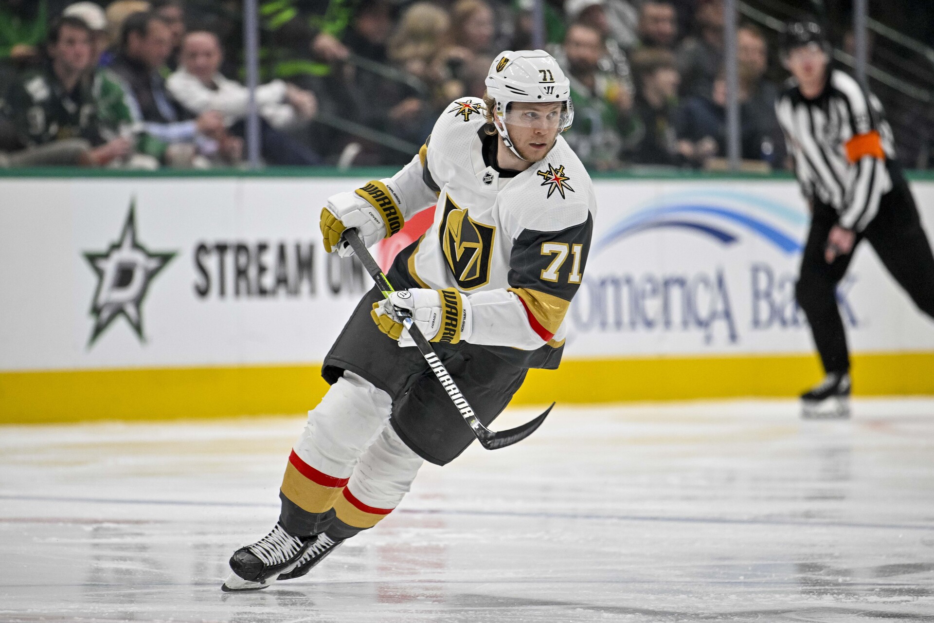 Nov 22, 2023; Dallas, Texas, USA; Vegas Golden Knights center William Karlsson (71) in action during the game between the Dallas Stars and the Vegas Golden Knights at the American Airlines Center.