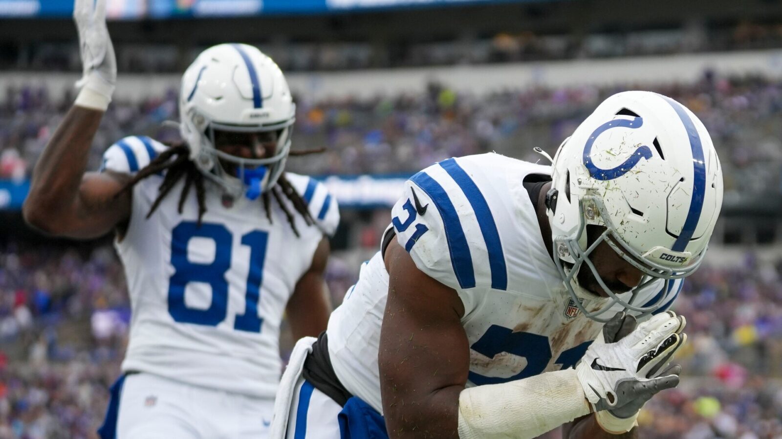 Indianapolis Colts running back Zack Moss (21) takes a bow after scoring a second quarter touchdown on Sunday, Sept. 24, 2023, at M&T Bank Stadium in Baltimore.