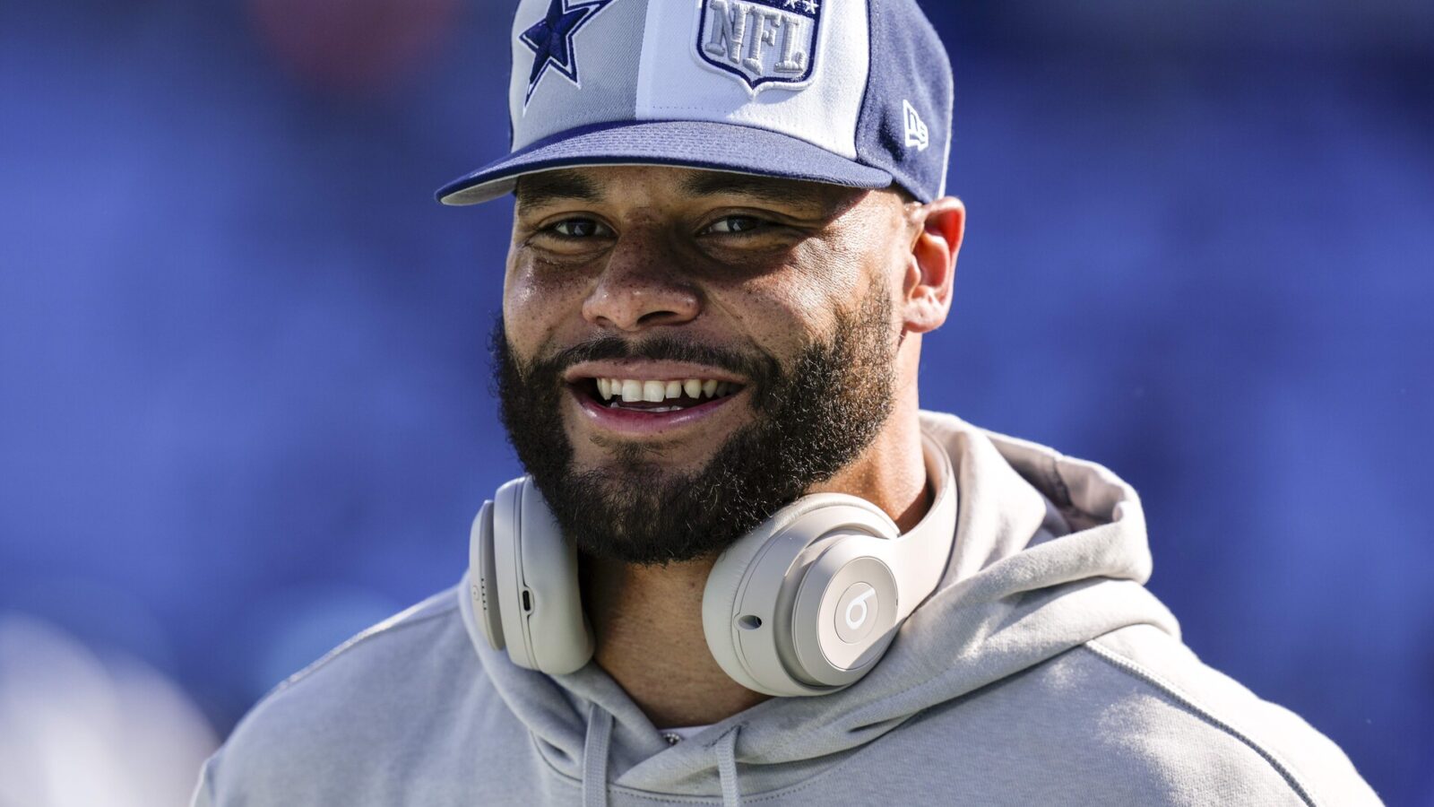 Dallas Cowboys quarterback Dak Prescott (4) during pregame warm ups against the Carolina Panthers at Bank of America Stadium.
