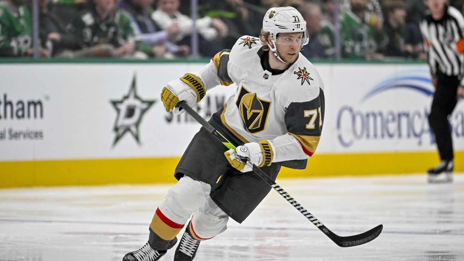 Nov 22, 2023; Dallas, Texas, USA; Vegas Golden Knights center William Karlsson (71) in action during the game between the Dallas Stars and the Vegas Golden Knights at the American Airlines Center.