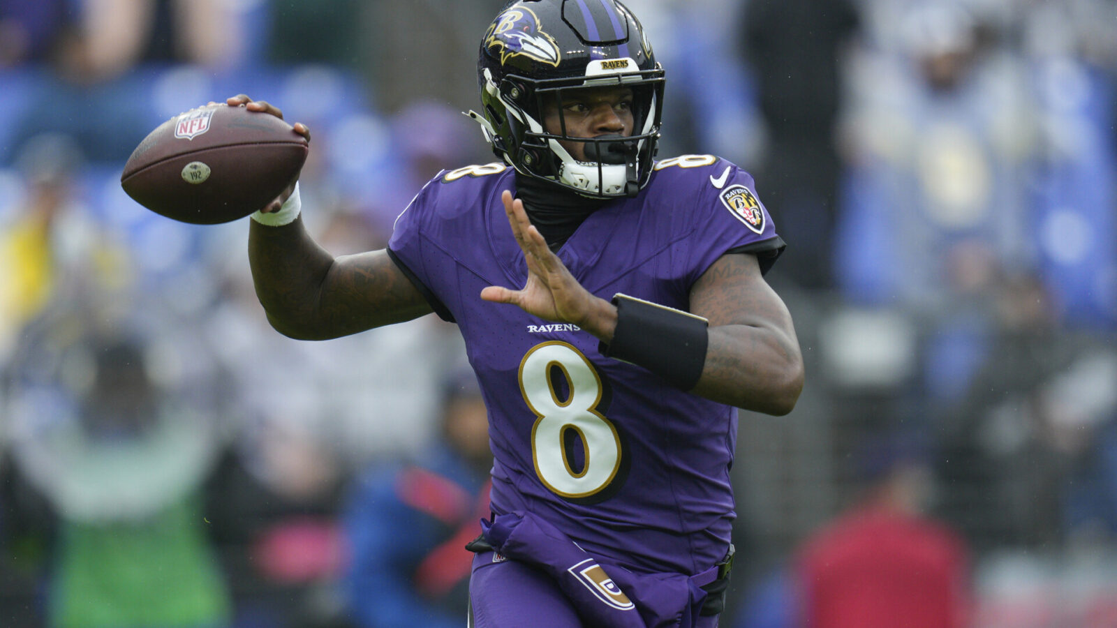 Looking for all the best Thursday Night Football player props? You have come to the right place.