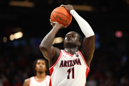 Arizona Wildcats center Oumar Ballo (11) against the Alabama Crimson Tide in the Hall of Fame Series at Footprint Center.
