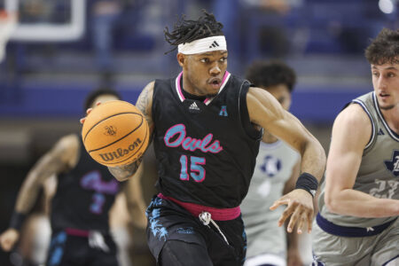 Florida Atlantic Owls guard Alijah Martin (15) drives with the ball on a fast break during the second half against the Rice Owls at Tudor Fieldhouse.