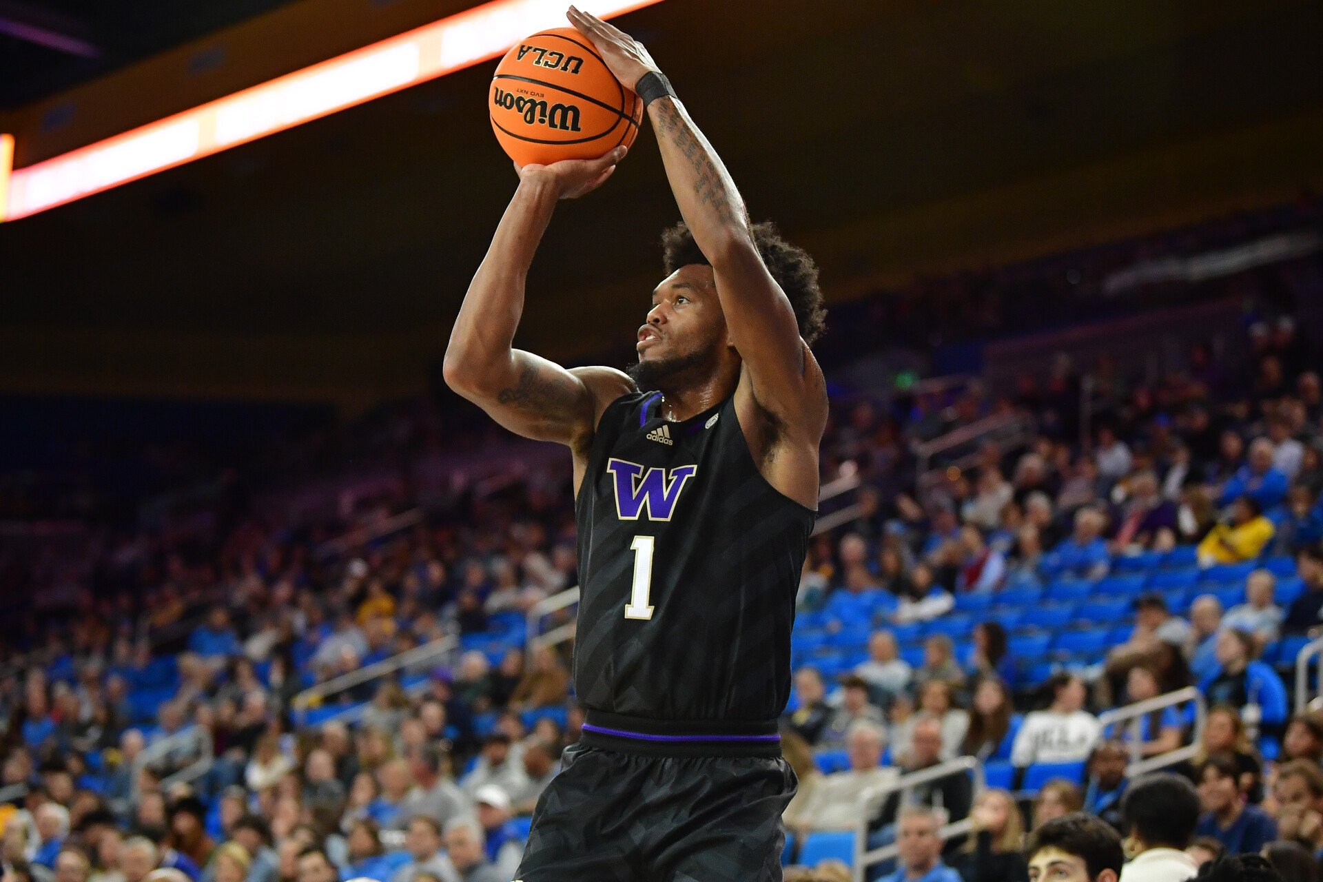 January 14, 2024; Los Angeles, California, USA; Washington Huskies forward Keion Brooks Jr. (1) shoots against the UCLA Bruins during the first half at Pauley Pavilion.