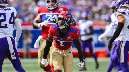 Sep 8, 2024; East Rutherford, New Jersey, USA; New York Giants wide receiver Malik Nabers (1) reacts after making a catch against the Minnesota Vikings during the second half at MetLife Stadium.