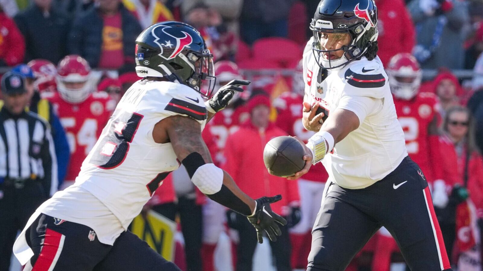 Jeff Edelstein explains why he's not the biggest fan of the NFL Christmas schedule as only he can heading into Week 17's action.