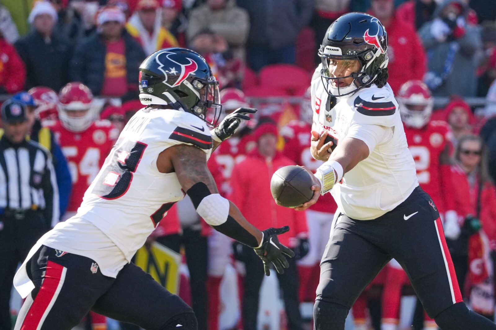 Jeff Edelstein explains why he's not the biggest fan of the NFL Christmas schedule as only he can heading into Week 17's action.