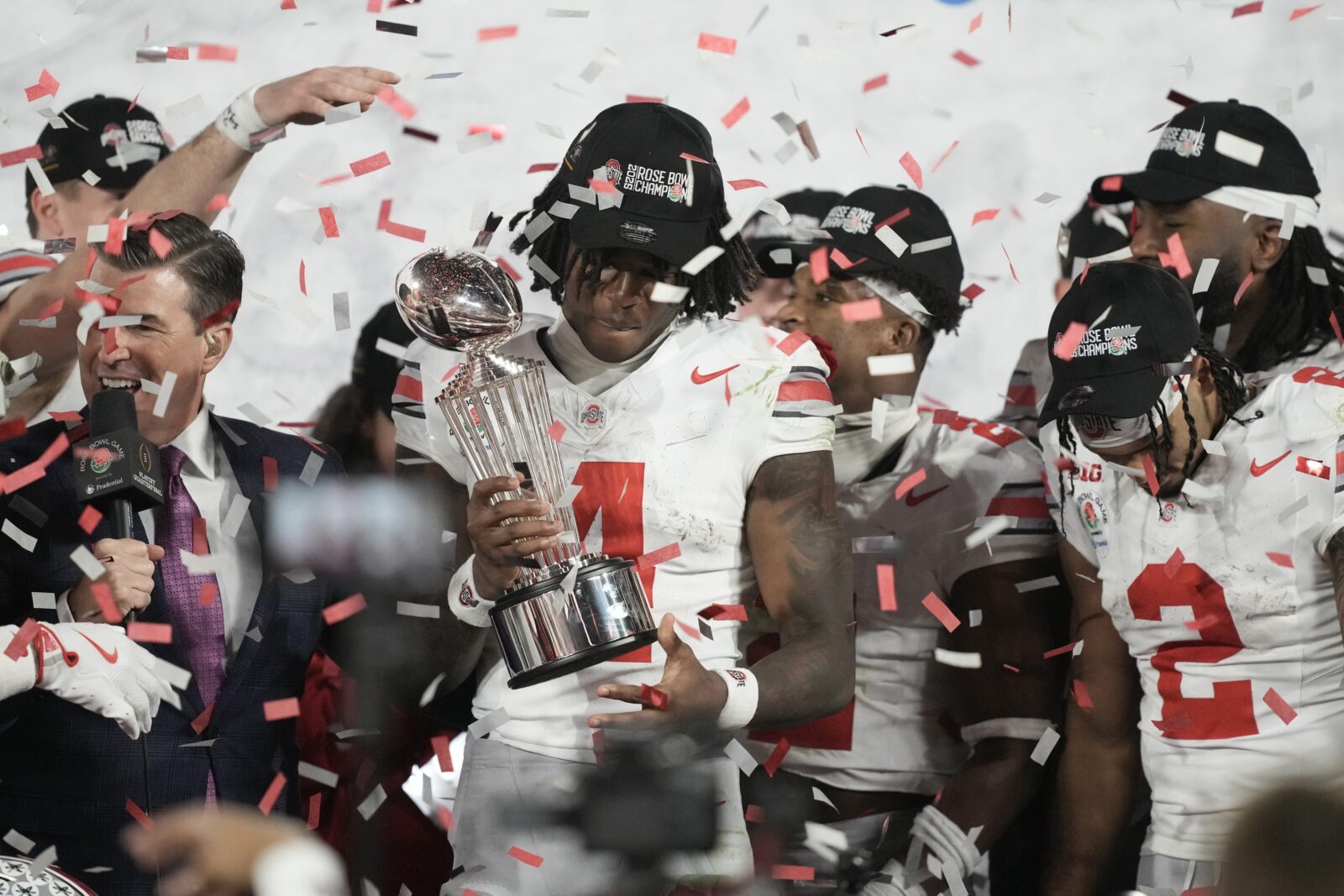 Sam Pasco runs through the CFB National Championship props he is looking at and examines Ohio State and Notre Dame's chances.
