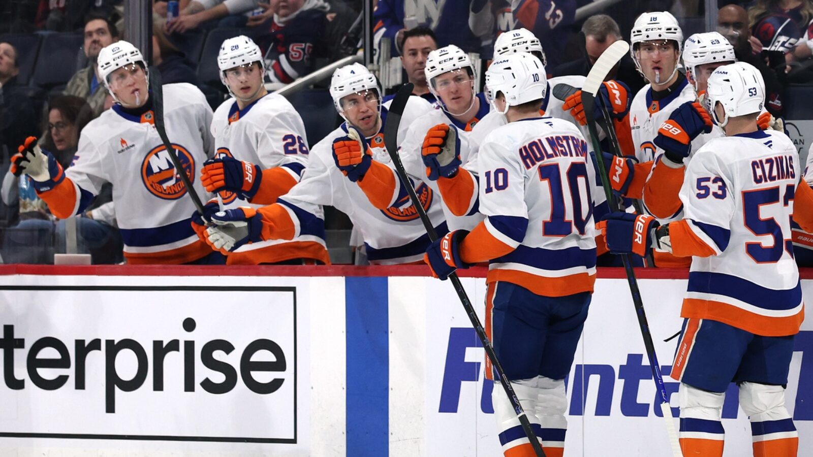 The NHL picks up the pace on Thursday night with a 12-game slate. Here are our NHL best bets today for the upcoming slate.