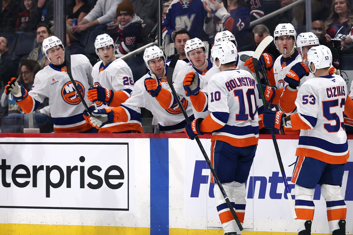 The NHL picks up the pace on Thursday night with a 12-game slate. Here are our NHL best bets today for the upcoming slate.