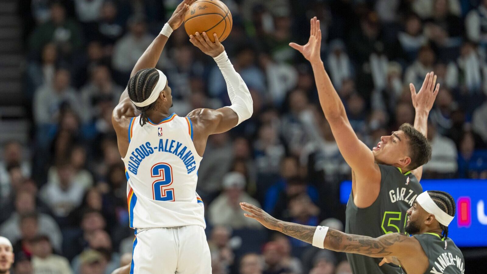 We look through some winning NBA DFS pick'em and props strategies and tips when picking out your NBA player picks this coming season.