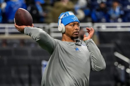 Detroit Lions quarterback Hendon Hooker (2) warms up before the game between Detroit Lions and Minnesota Vikings at Ford Field in Detroit on Sunday, Jan. 5, 2025. Hooker is one of our favorite Hall of Fame Game props this week.
