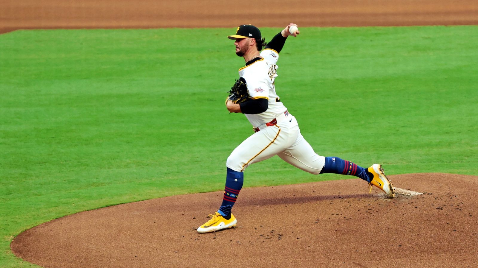 Paul Skenes MLB