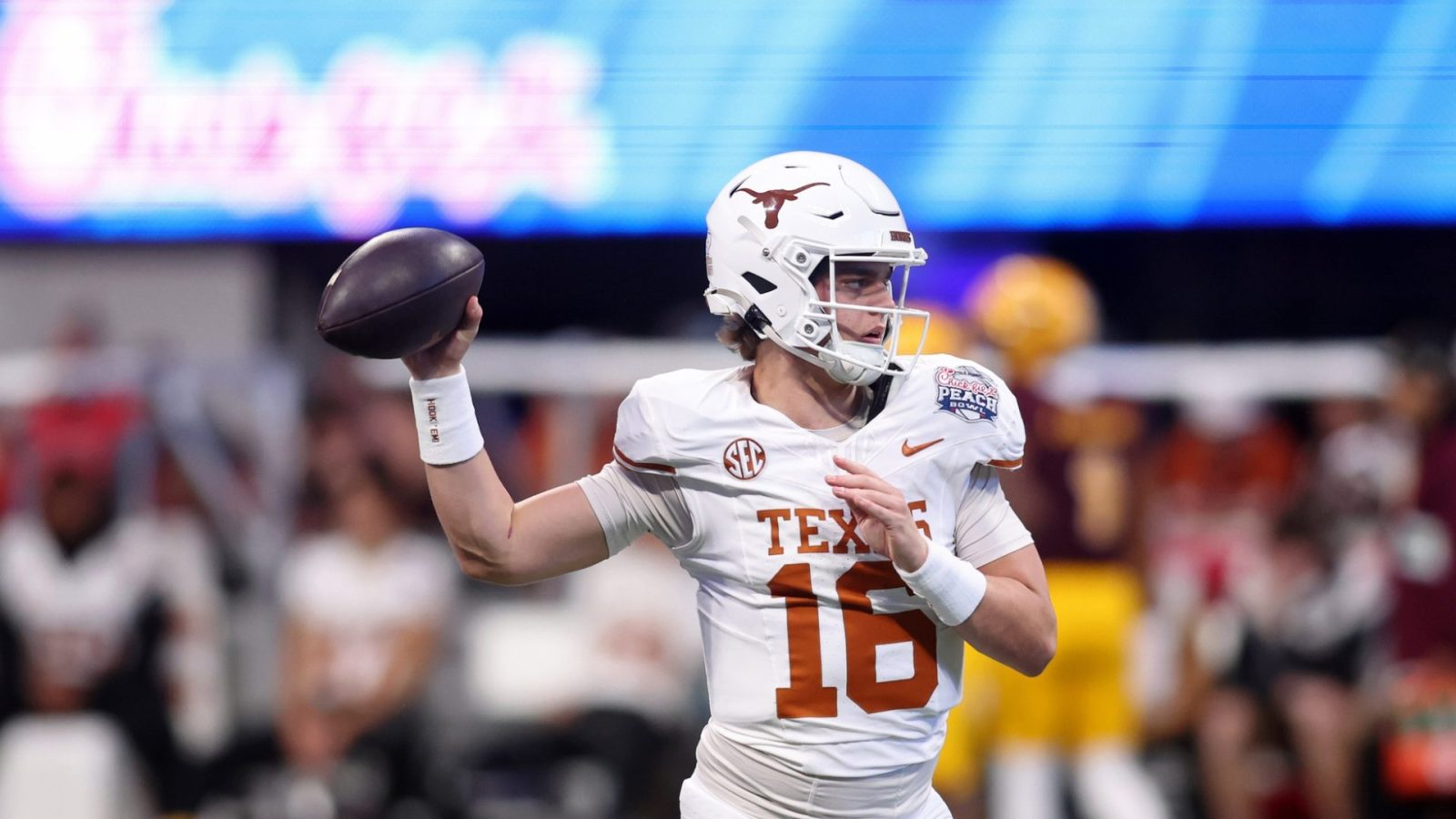 Arch Manning and Texas highlight our Week 1 College Football Predictions