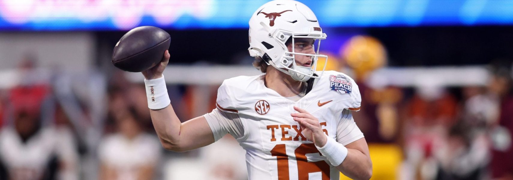 Arch Manning and Texas highlight our Week 1 College Football Predictions