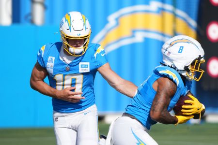 Los Angeles Chargers' rookie running back Omarion Hampton is one of our best NFL rookies props.
