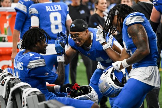 Amon Ra St. Brown – Steelers vs Lions Predictions, Odds, Props & Picks – Dec. 21, 2025