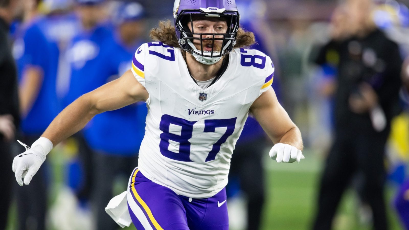 TJ Hockenson is one of our Monday NFL ladder bets today for Bears vs Vikins