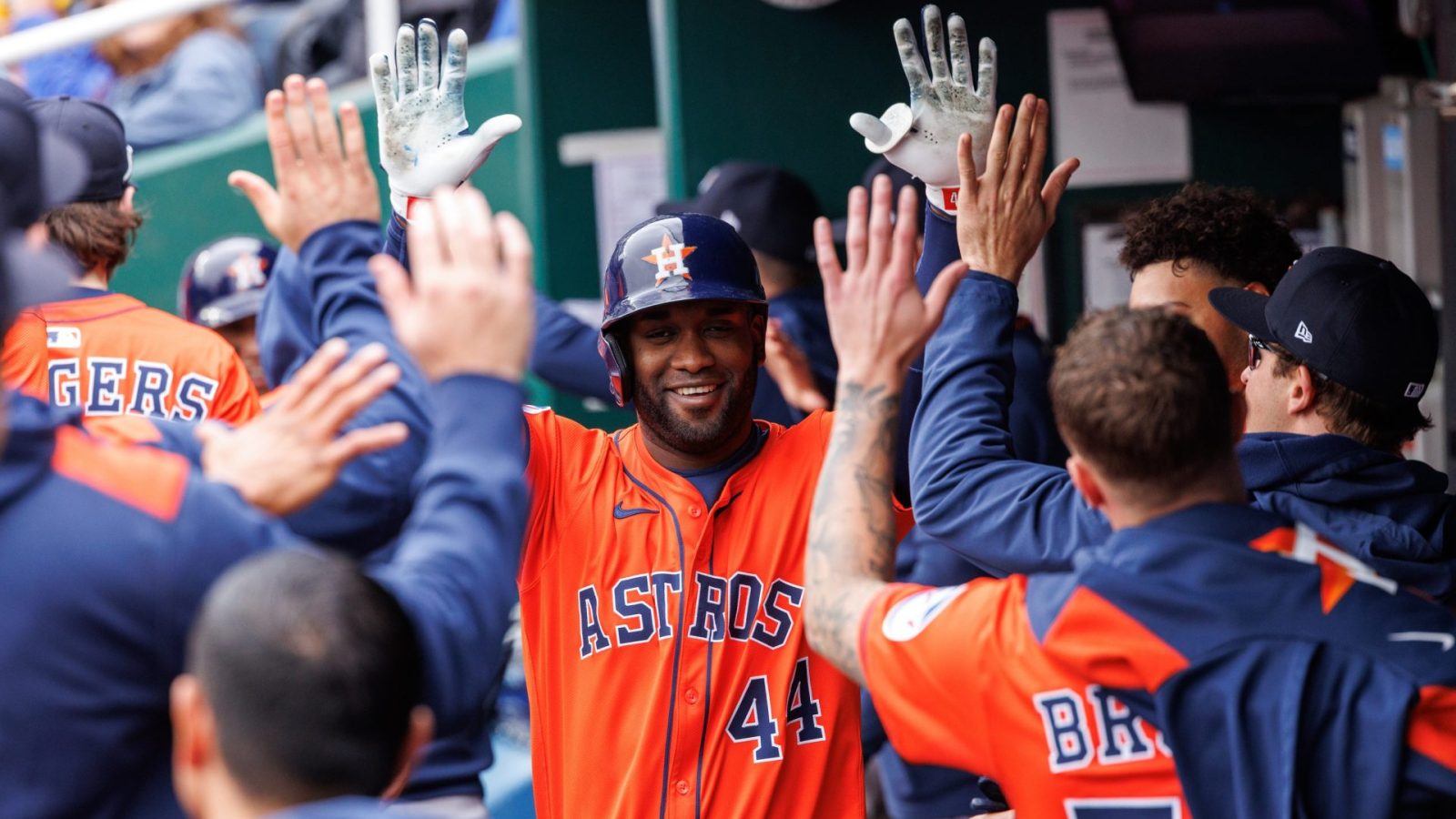 Yordan Alvarez MLB