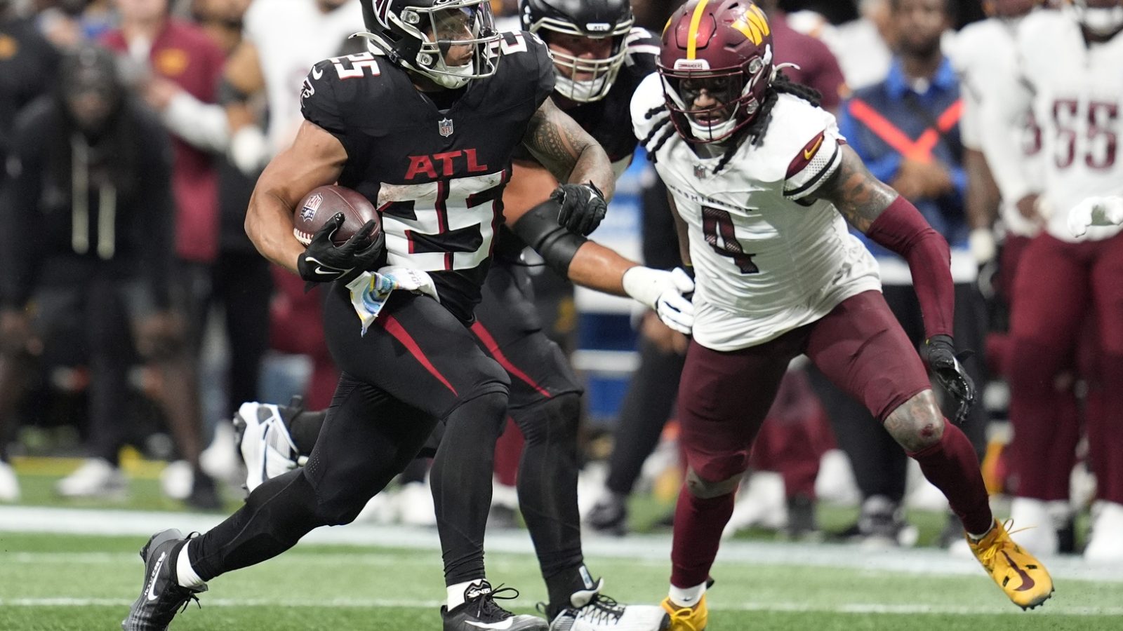 Bills vs Falcons Props / Commanders vs Bears Predictions - Tyler Allgeier