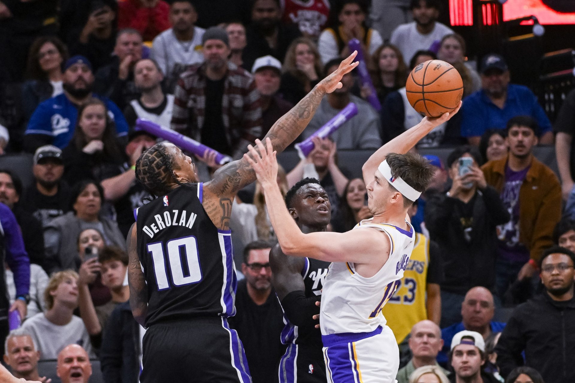 Lakers vs Grizzlies Prediction - Austin Reaves Props Today