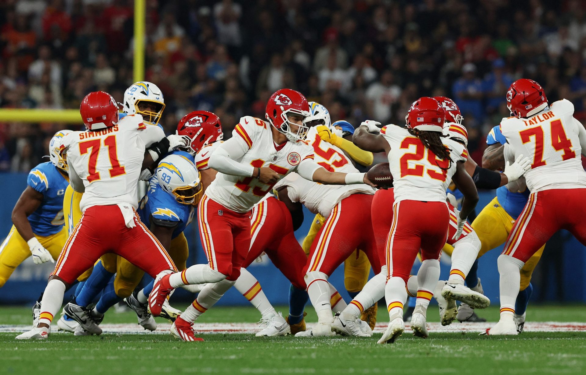 Kareem Hunt NFL