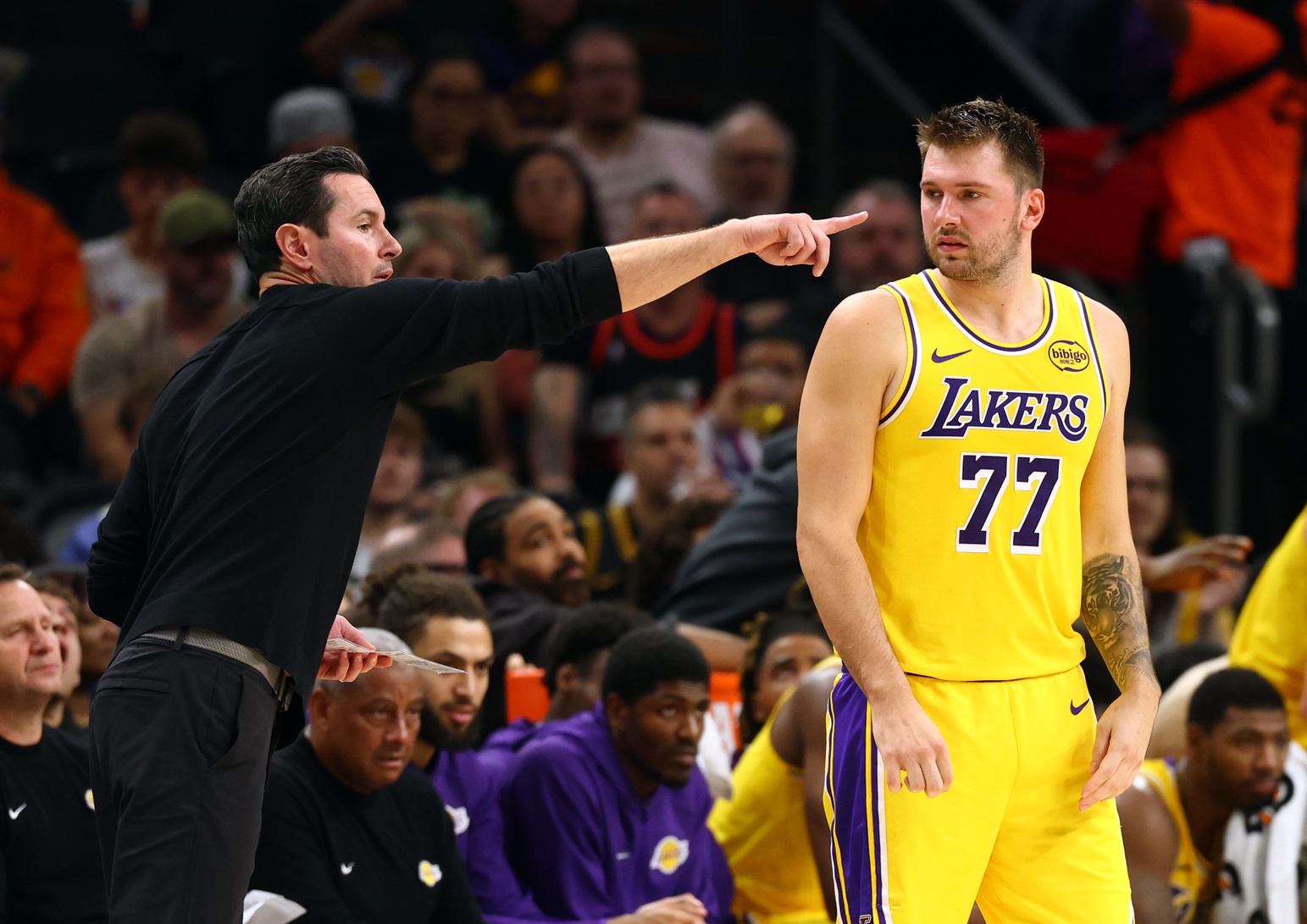 Warriors vs Lakers Predictions: Luka Doncic props and more!