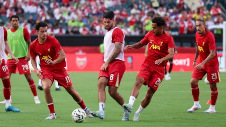 Jul 31, 2024; Philadelphia, PA, USA; Liverpool Dominik Szoboszlai (8) and Curtis Jones (17) and Fabio Carvalho (28) and Kostas Tsimikas (21) practice before action against Arsenal at Lincoln Financial Field.